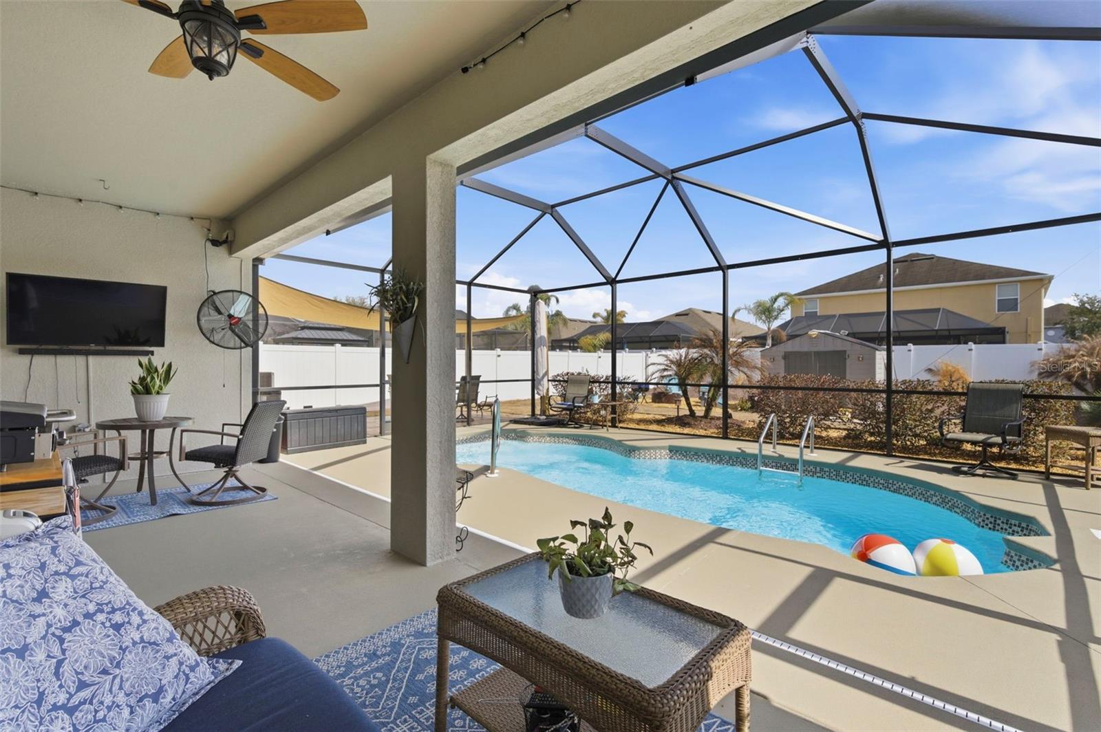 Image 3 of 51 For 895 Old Windsor Way