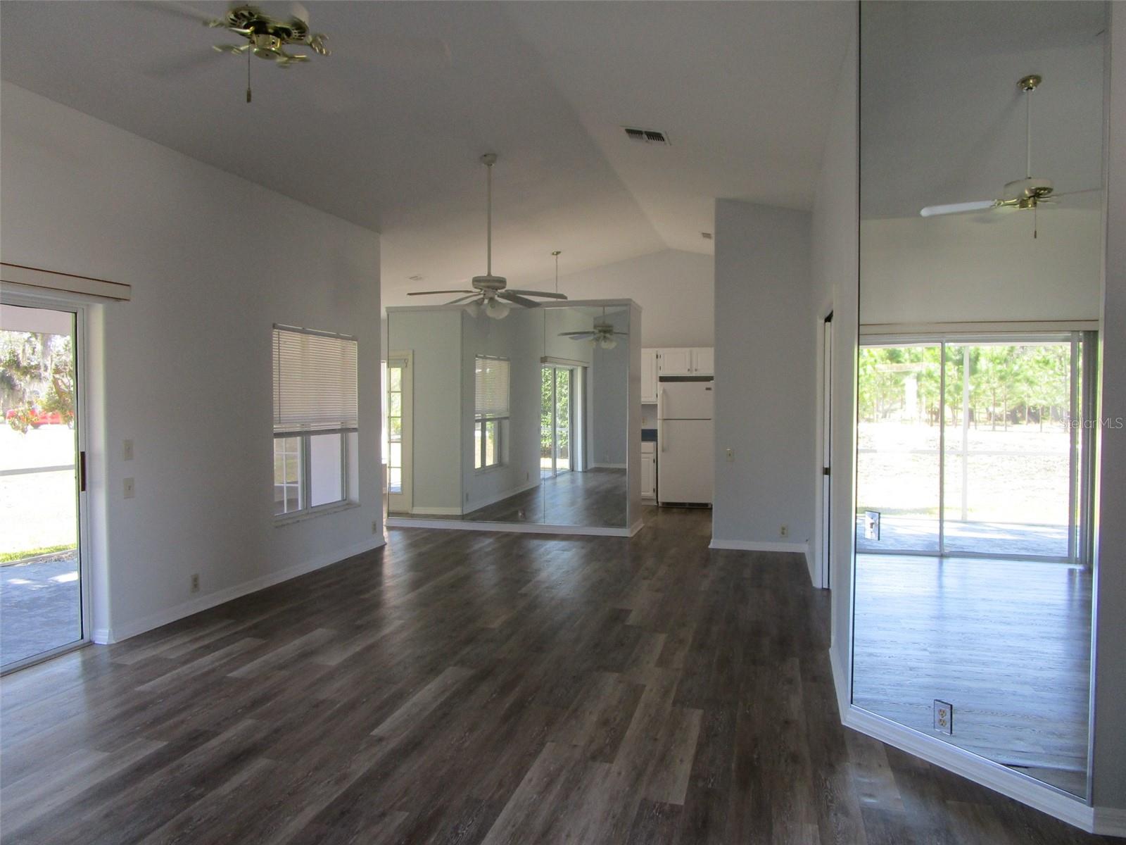 Image 4 of 36 For 8826 Kilmer Way