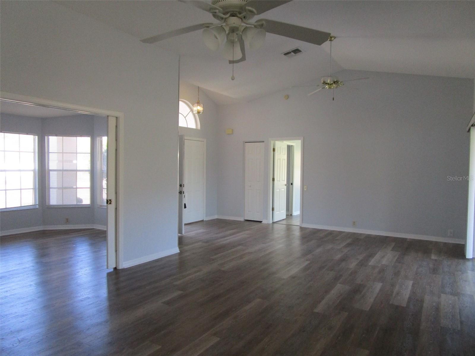 Image 5 of 36 For 8826 Kilmer Way