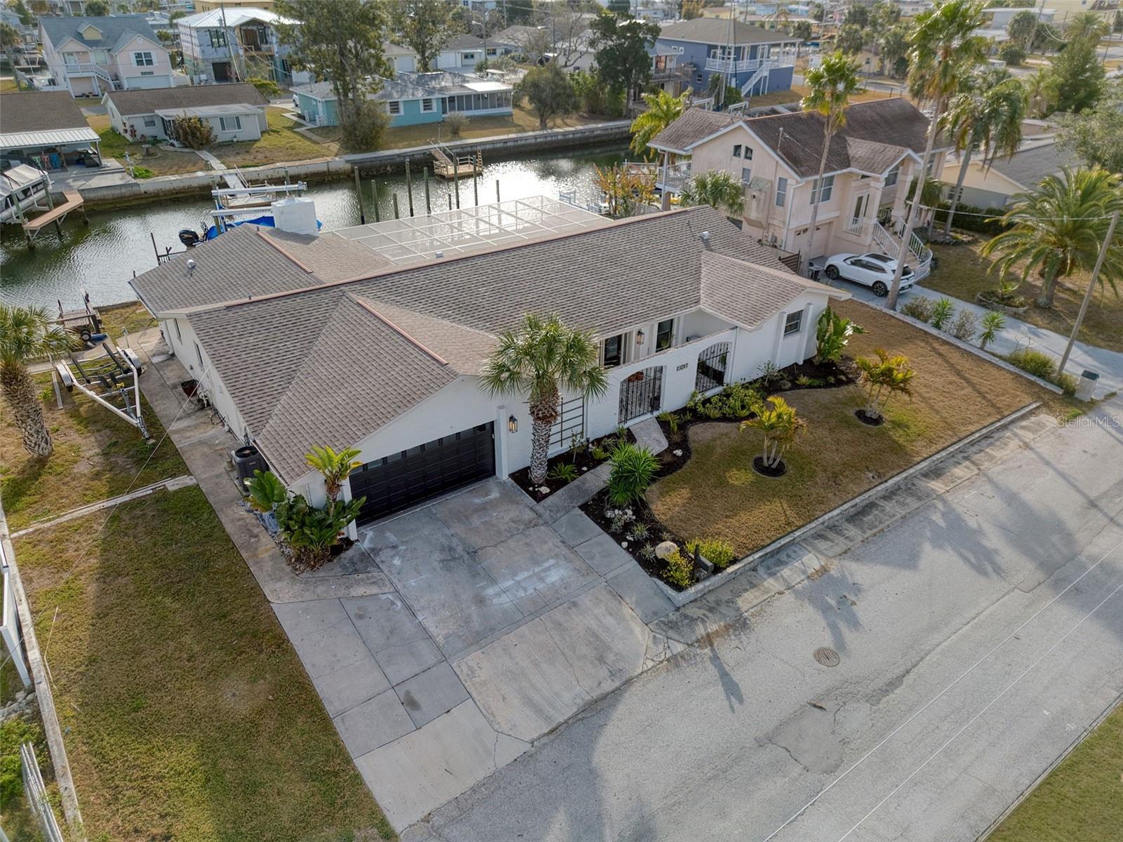 Image 38 of 46 For 13804 Plumosa Avenue