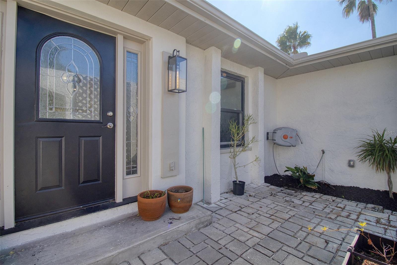 Image 5 of 46 For 13804 Plumosa Avenue