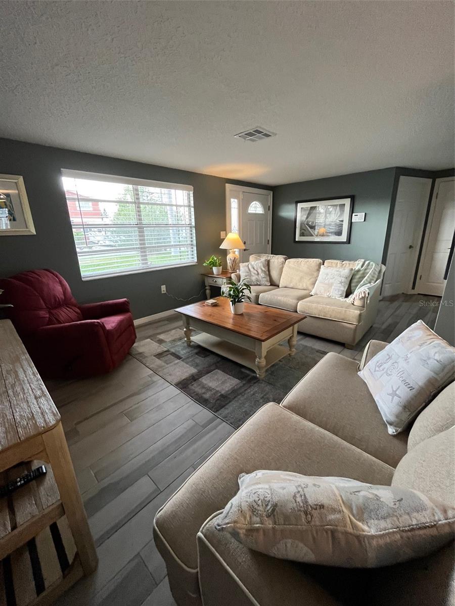 Image 3 of 13 For 13604 Evelane Drive