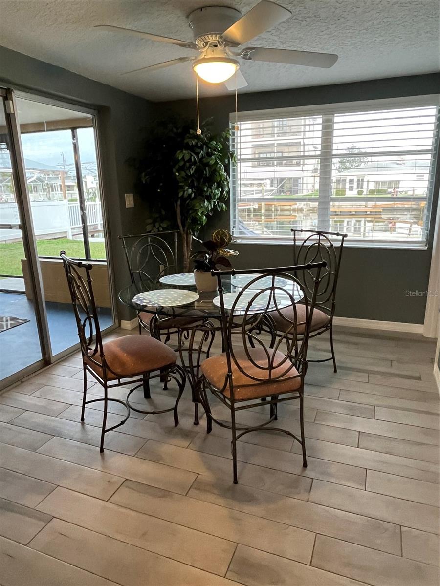 Image 7 of 13 For 13604 Evelane Drive