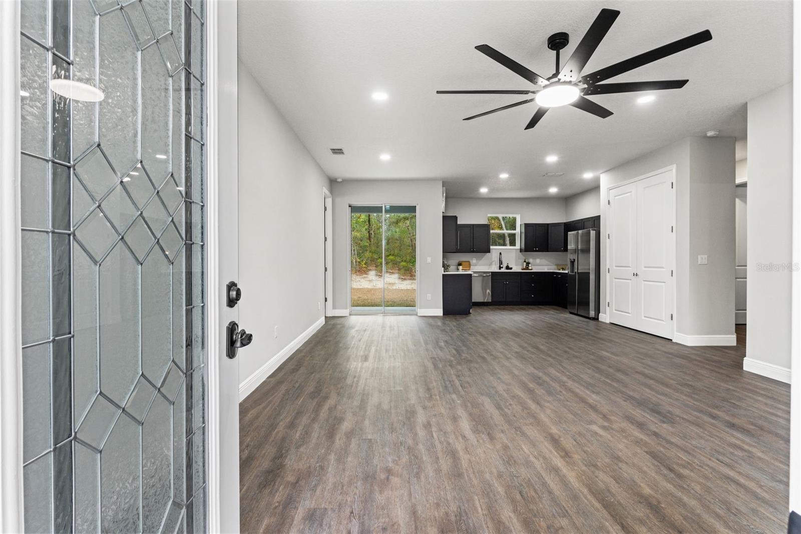 Image 11 of 56 For 9023 Glenarm Way