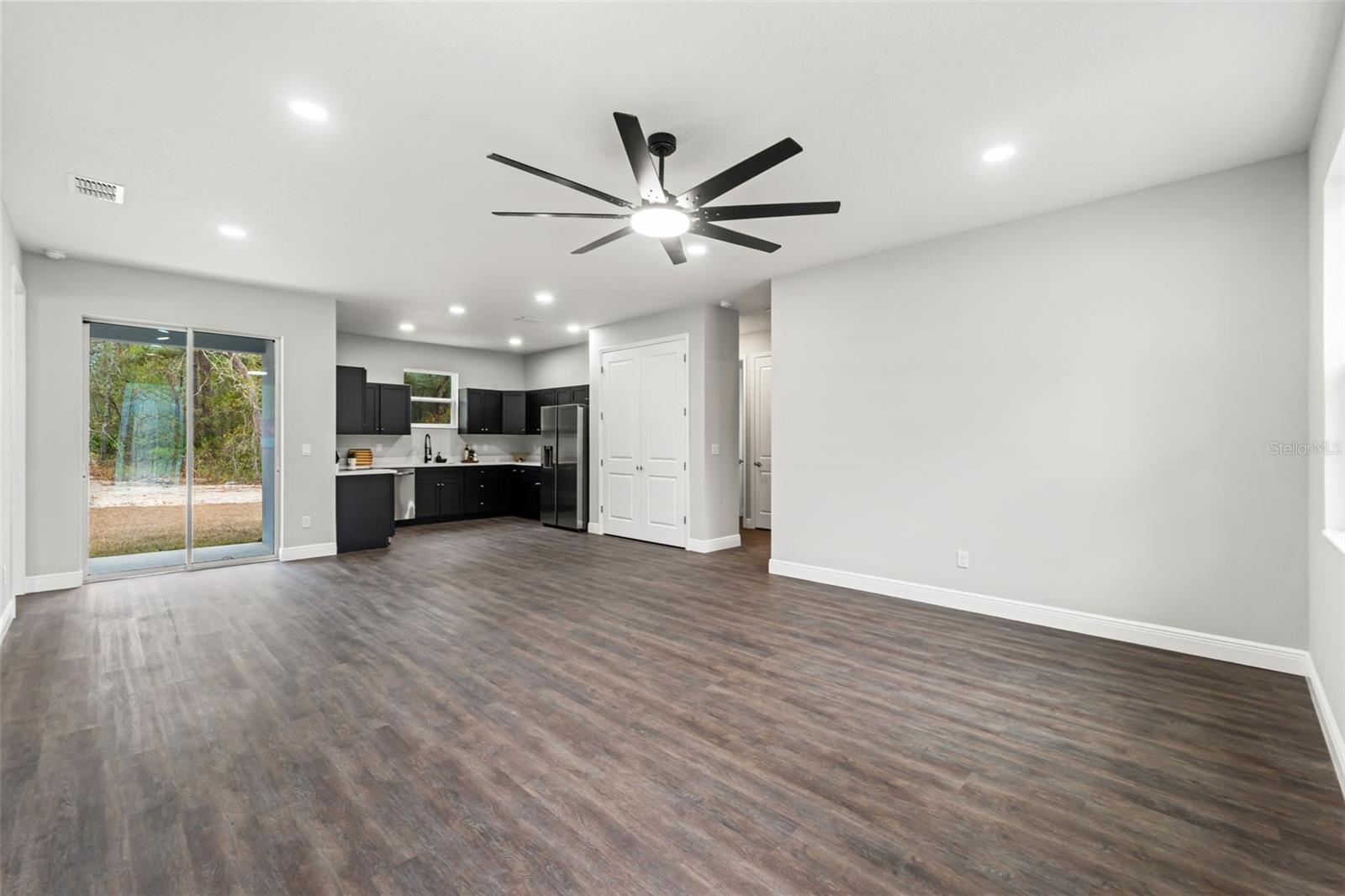 Image 12 of 56 For 9023 Glenarm Way