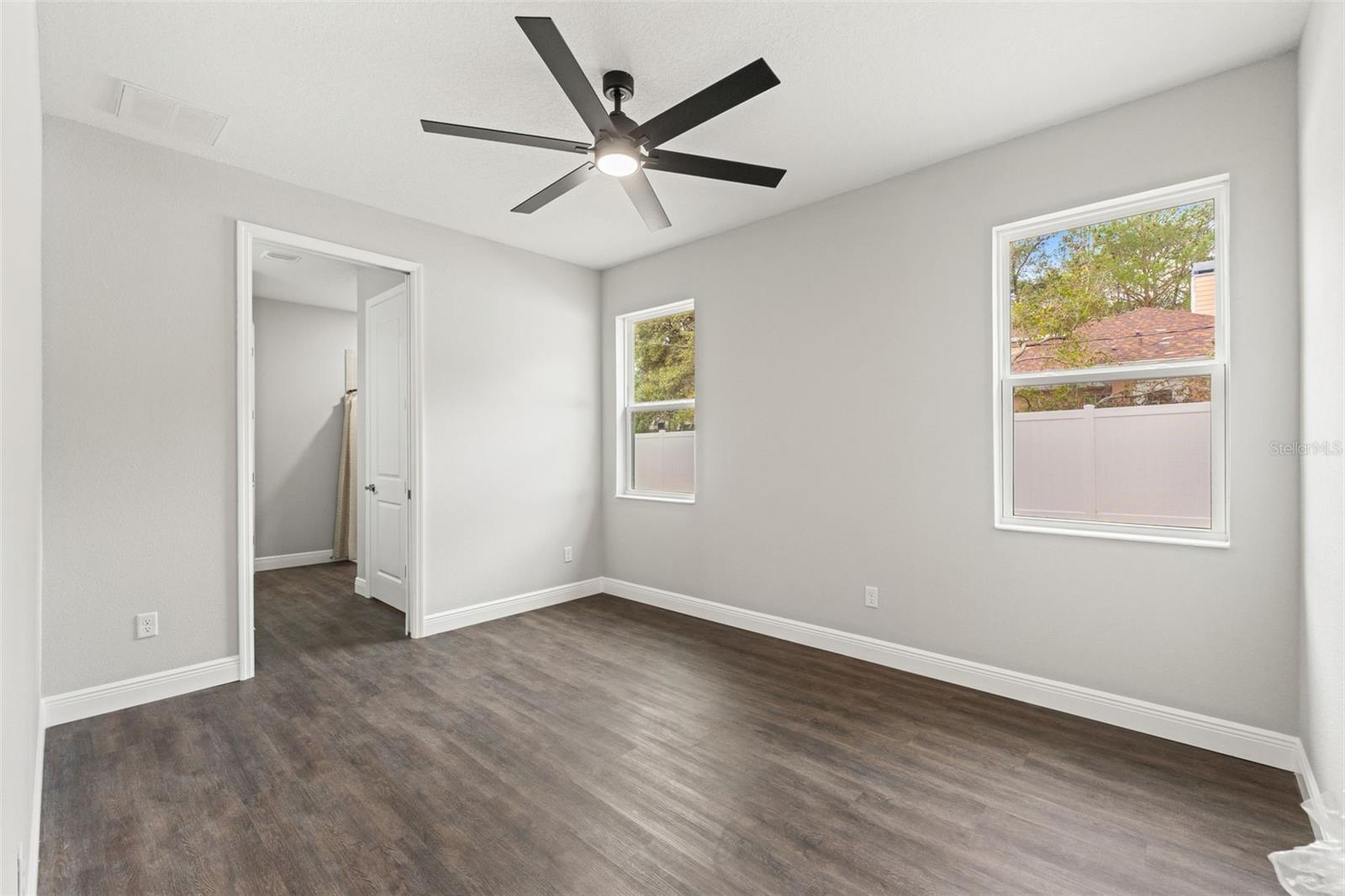 Image 27 of 56 For 9023 Glenarm Way