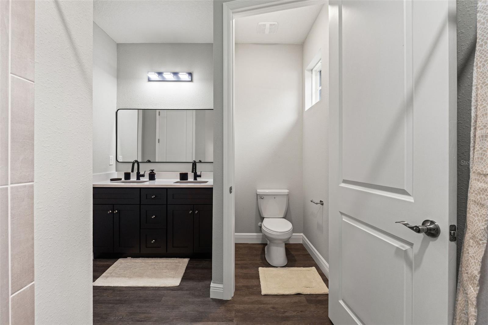 Image 32 of 56 For 9023 Glenarm Way