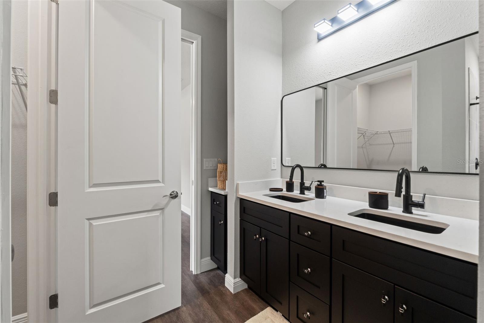 Image 33 of 56 For 9023 Glenarm Way