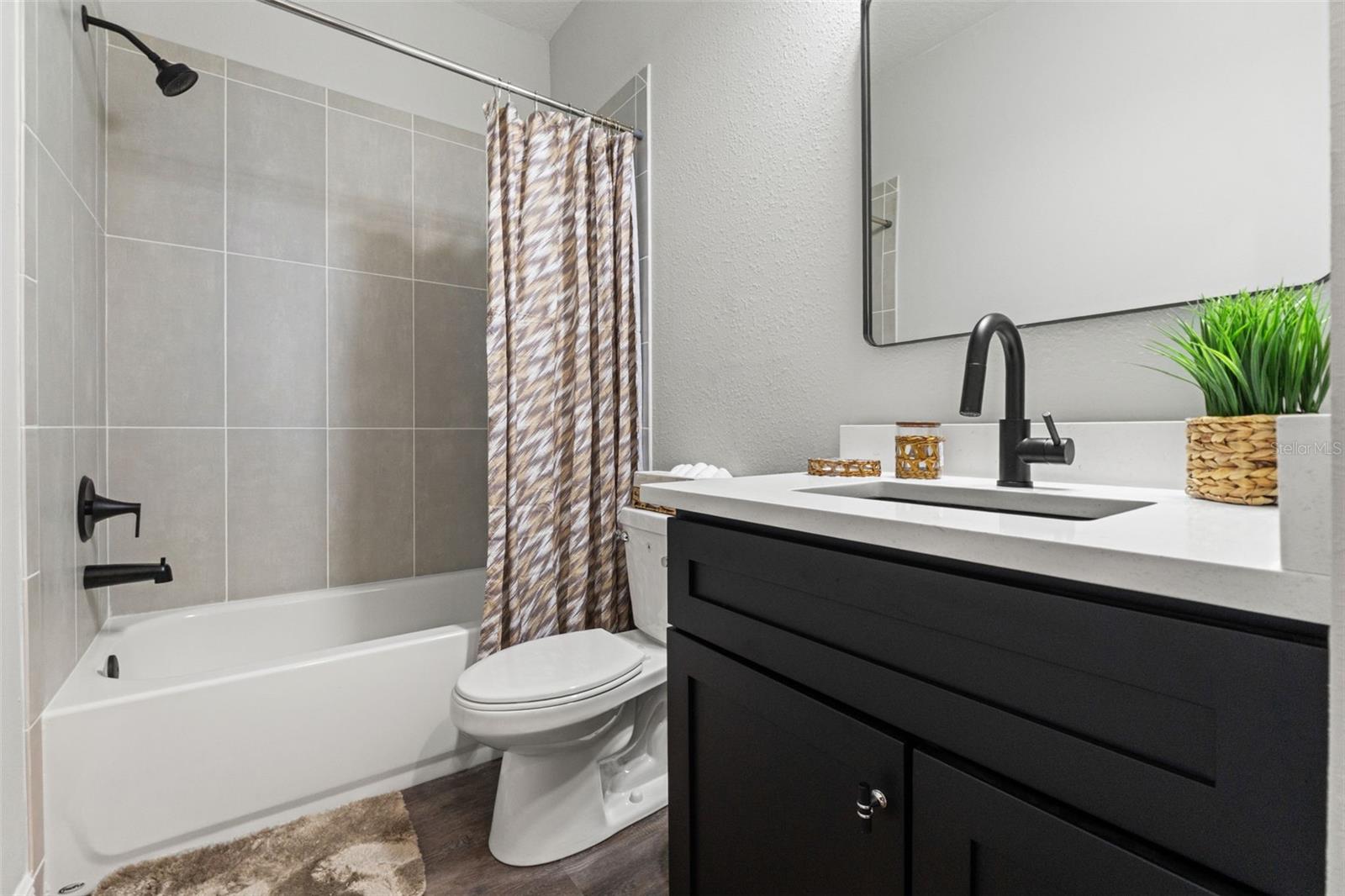 Image 38 of 56 For 9023 Glenarm Way