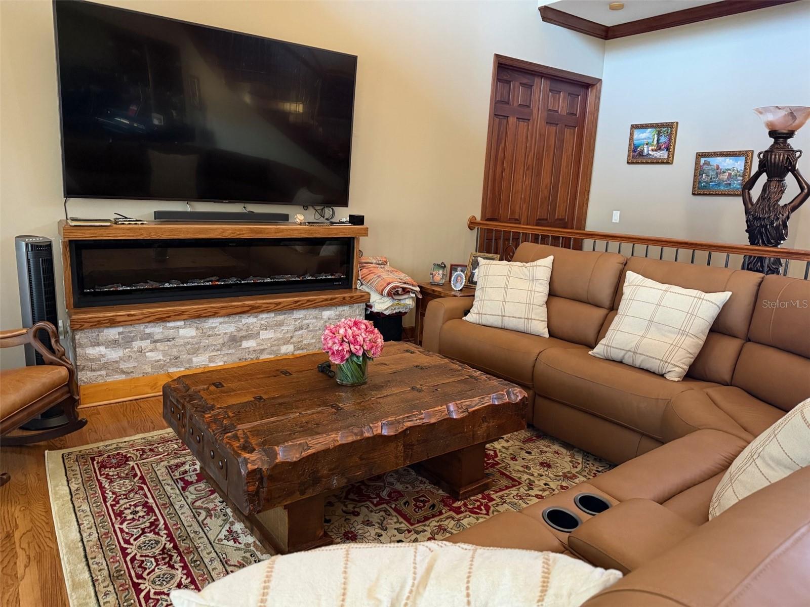 Image 21 of 69 For 20832 Hunter Hill Drive