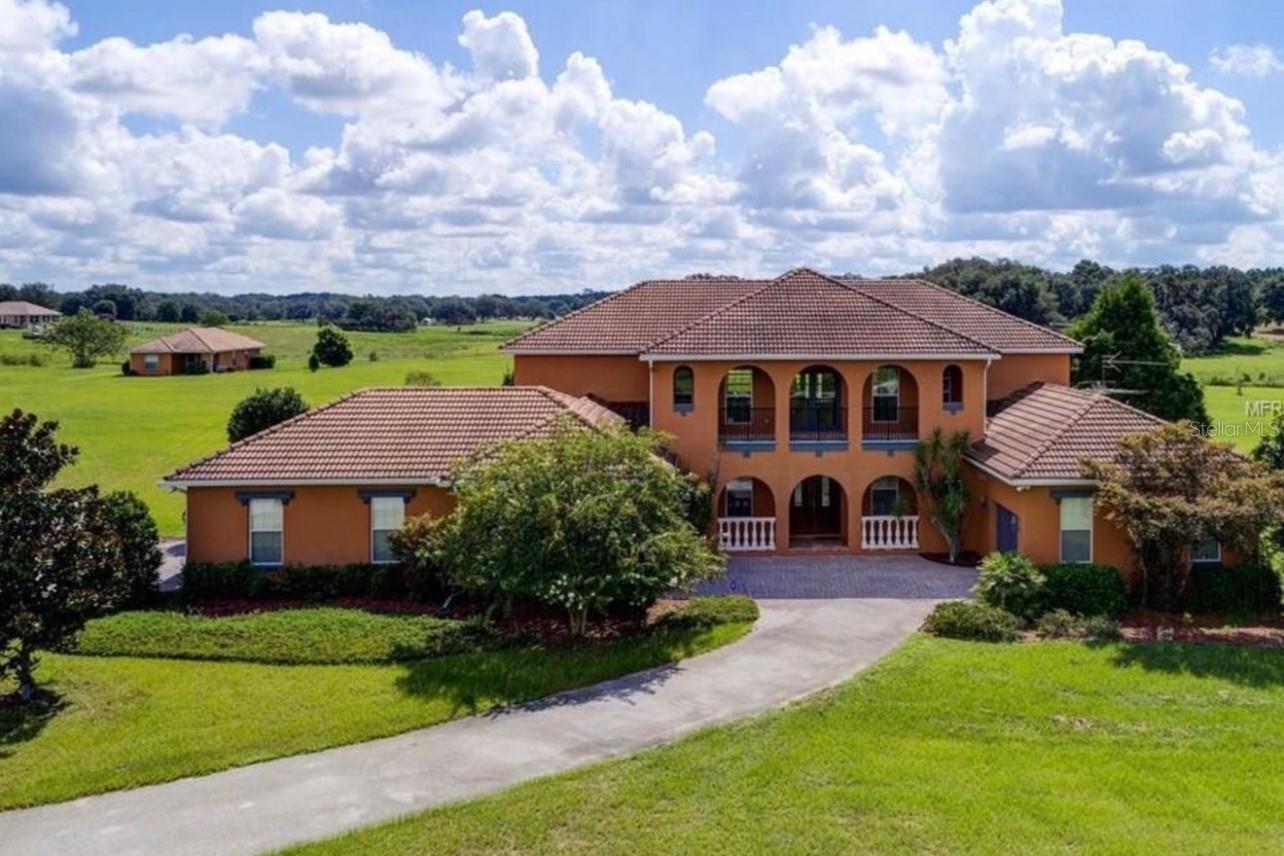 Image 24 of 69 For 20832 Hunter Hill Drive