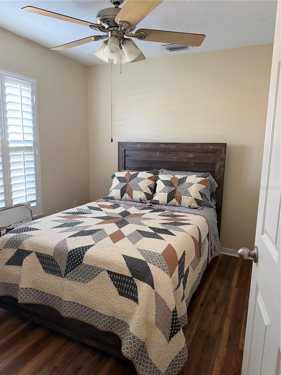 Image 29 of 69 For 20832 Hunter Hill Drive