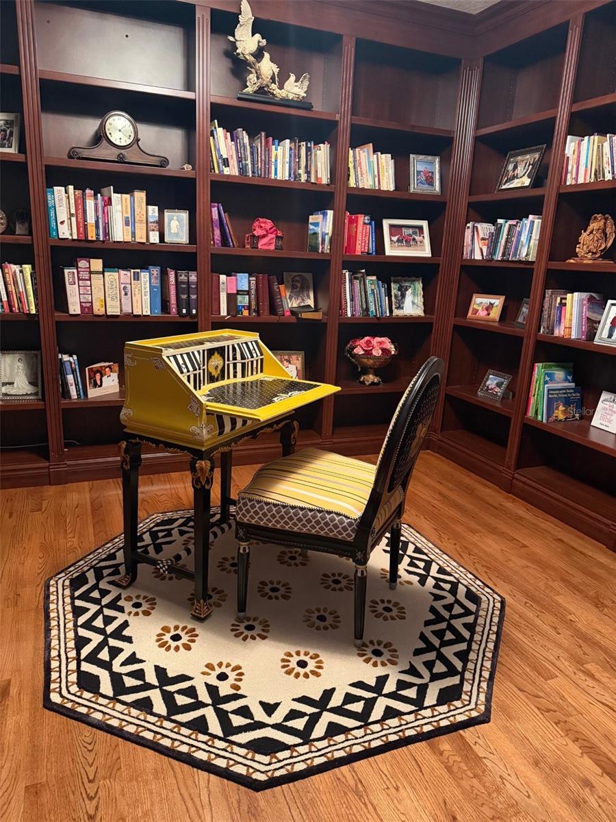 Image 41 of 69 For 20832 Hunter Hill Drive