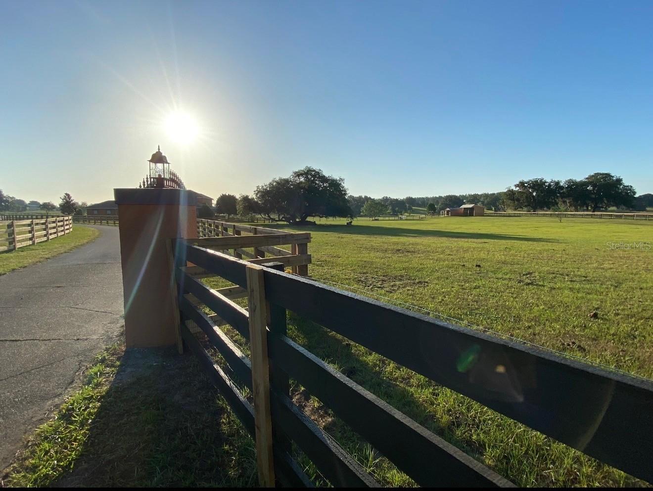 Image 42 of 69 For 20832 Hunter Hill Drive