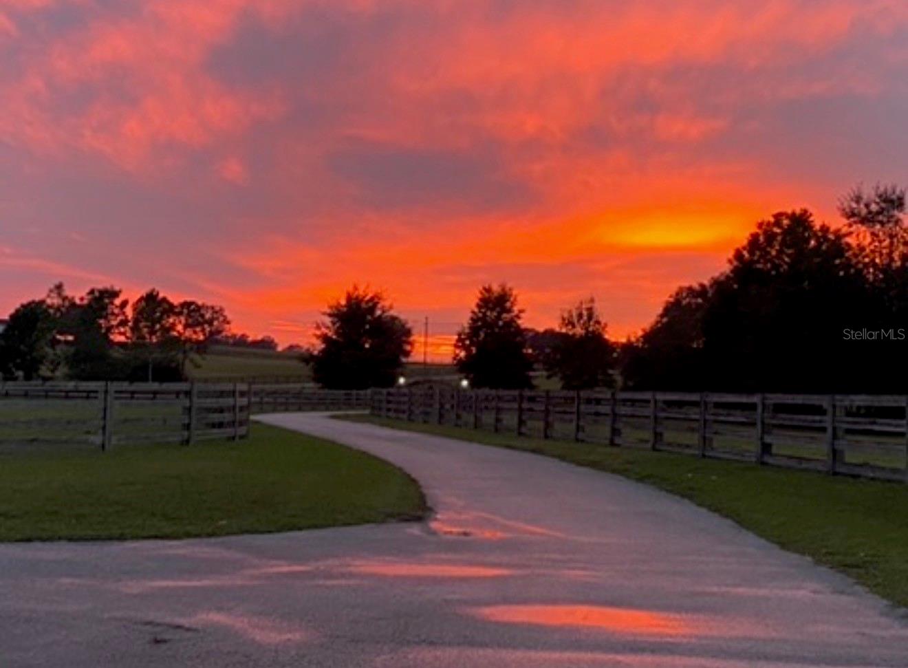 Image 46 of 69 For 20832 Hunter Hill Drive