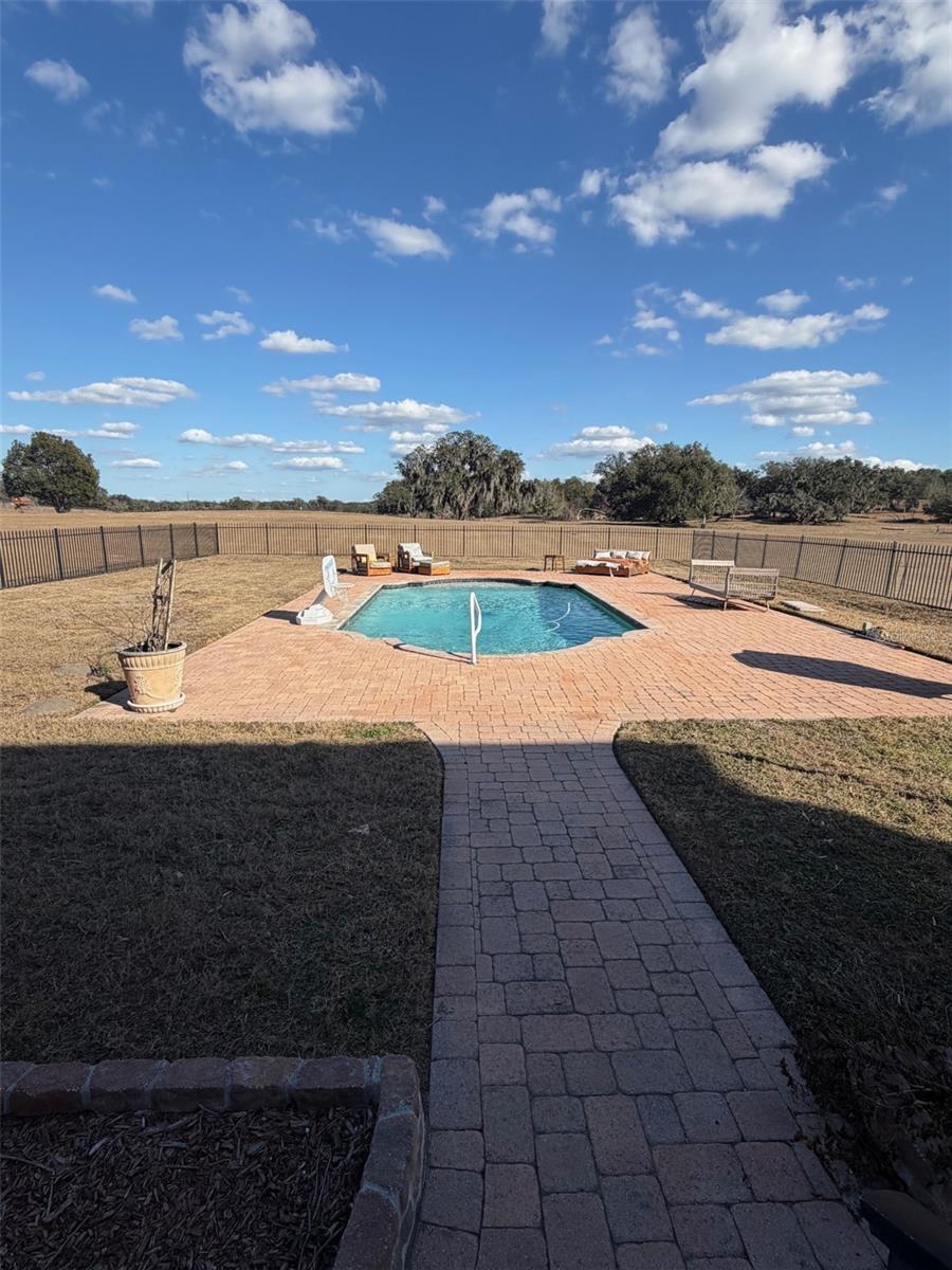 Image 48 of 69 For 20832 Hunter Hill Drive