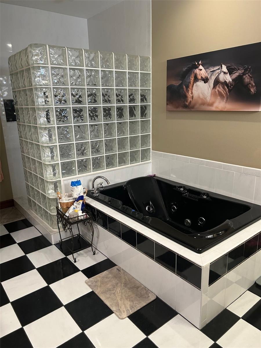 Image 58 of 69 For 20832 Hunter Hill Drive