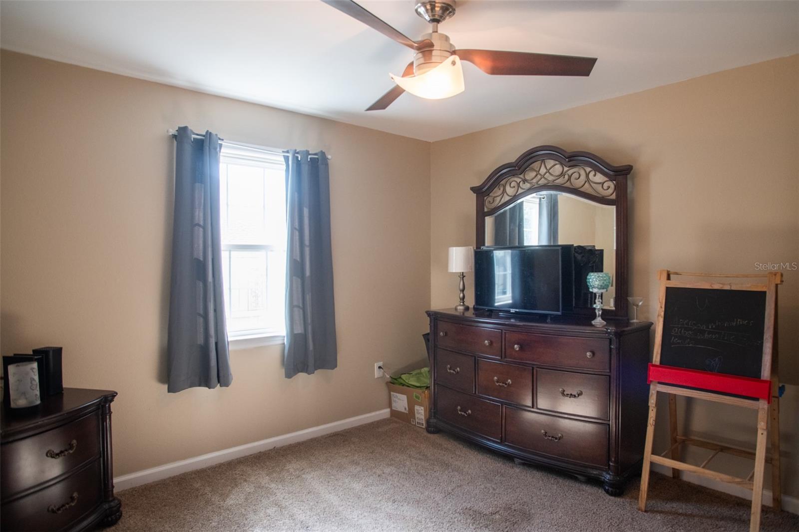 Image 27 of 46 For 230 Planter Road