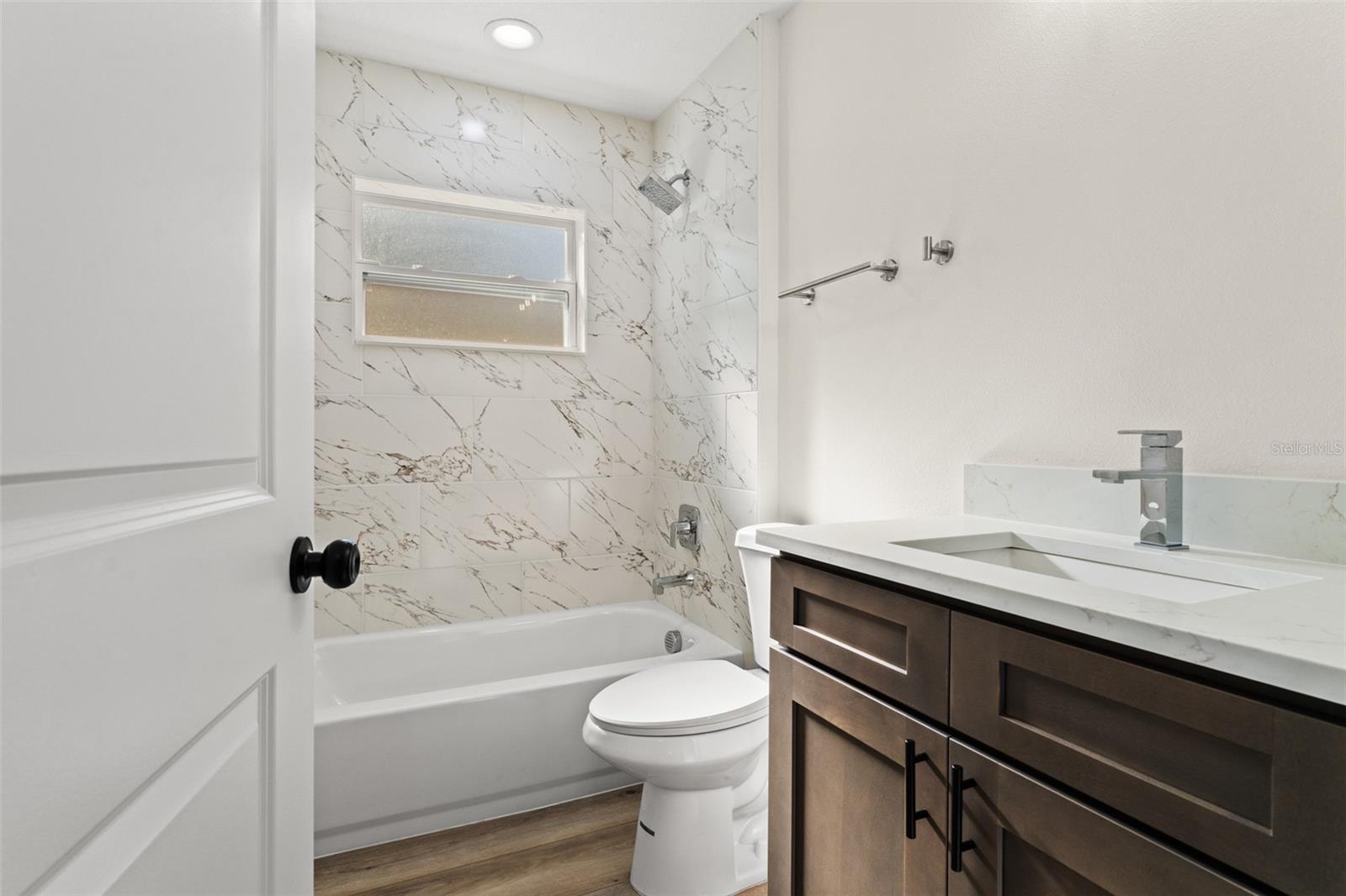 Image 19 of 40 For 7414 Balsam Street