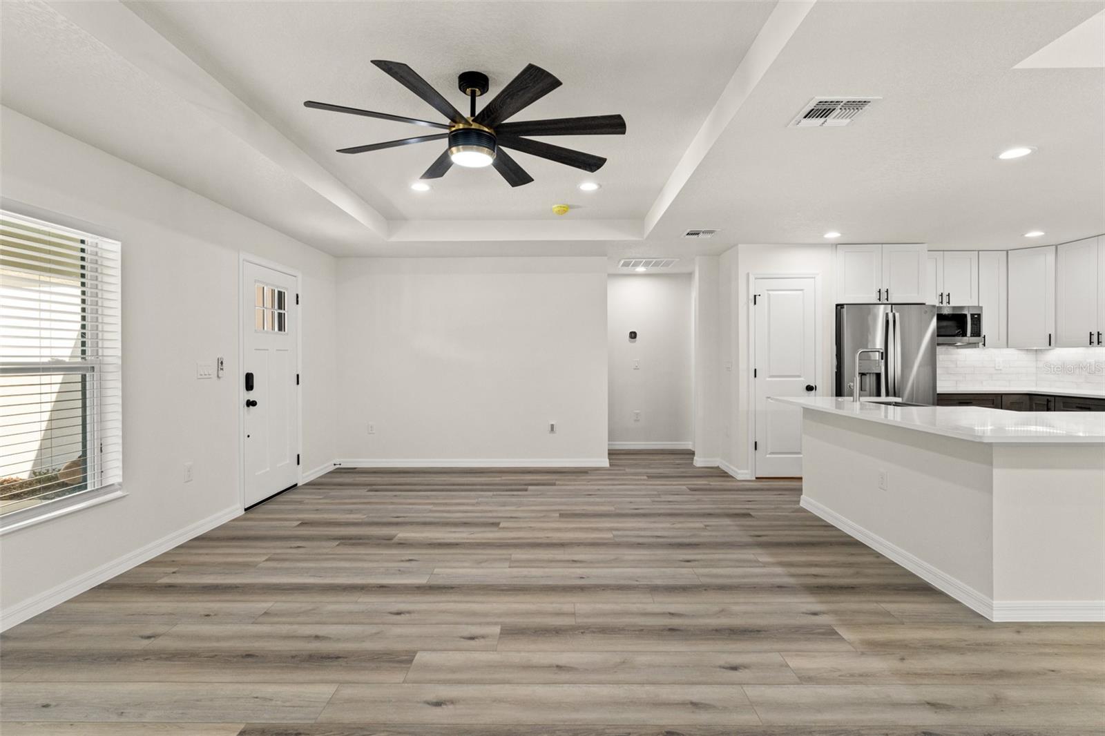 Image 5 of 40 For 7414 Balsam Street