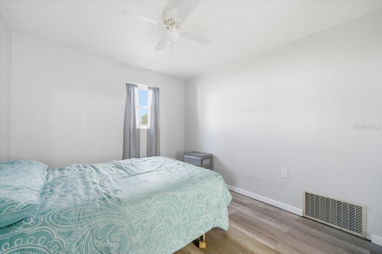 Image 19 of 35 For 12305 Conde Drive