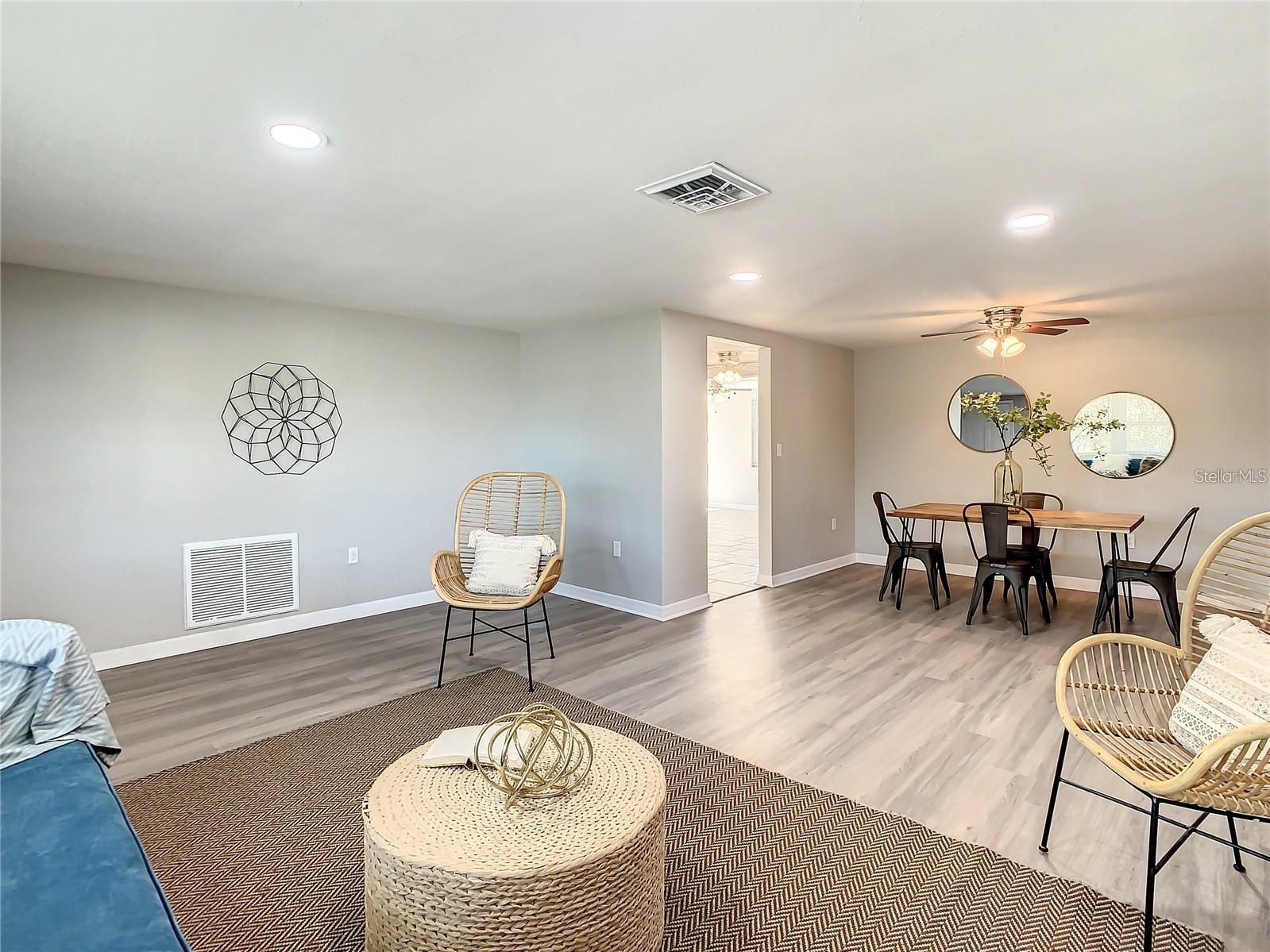 Image 10 of 59 For 11705 Meredith Lane