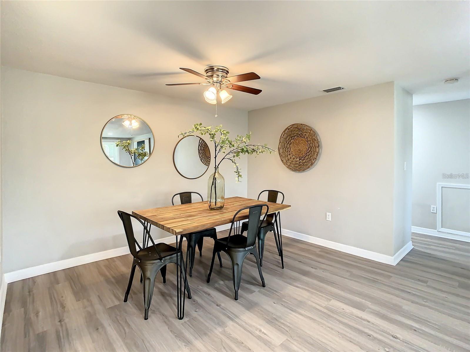 Image 11 of 59 For 11705 Meredith Lane