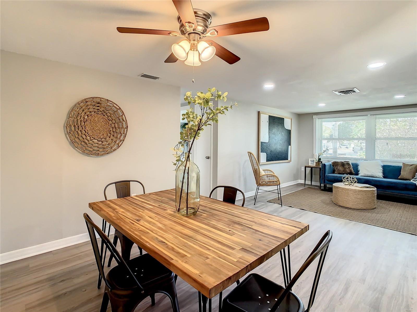 Image 12 of 59 For 11705 Meredith Lane