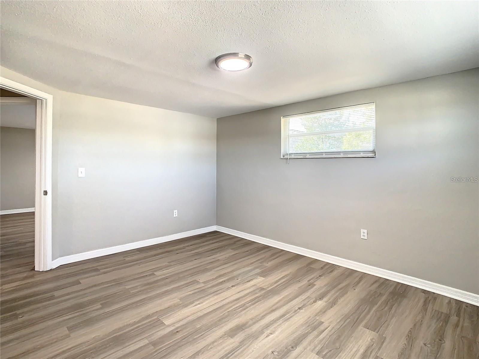 Image 36 of 59 For 11705 Meredith Lane