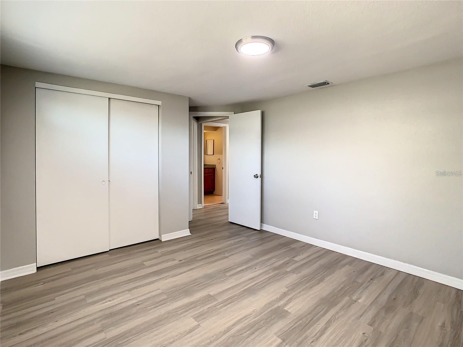 Image 43 of 59 For 11705 Meredith Lane