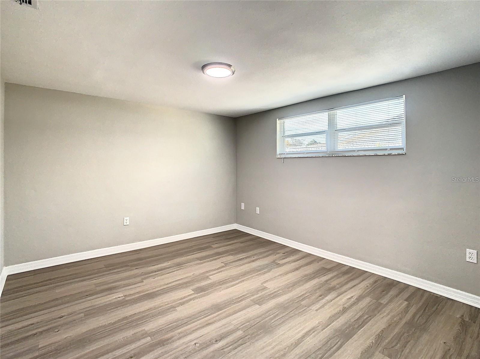 Image 44 of 59 For 11705 Meredith Lane