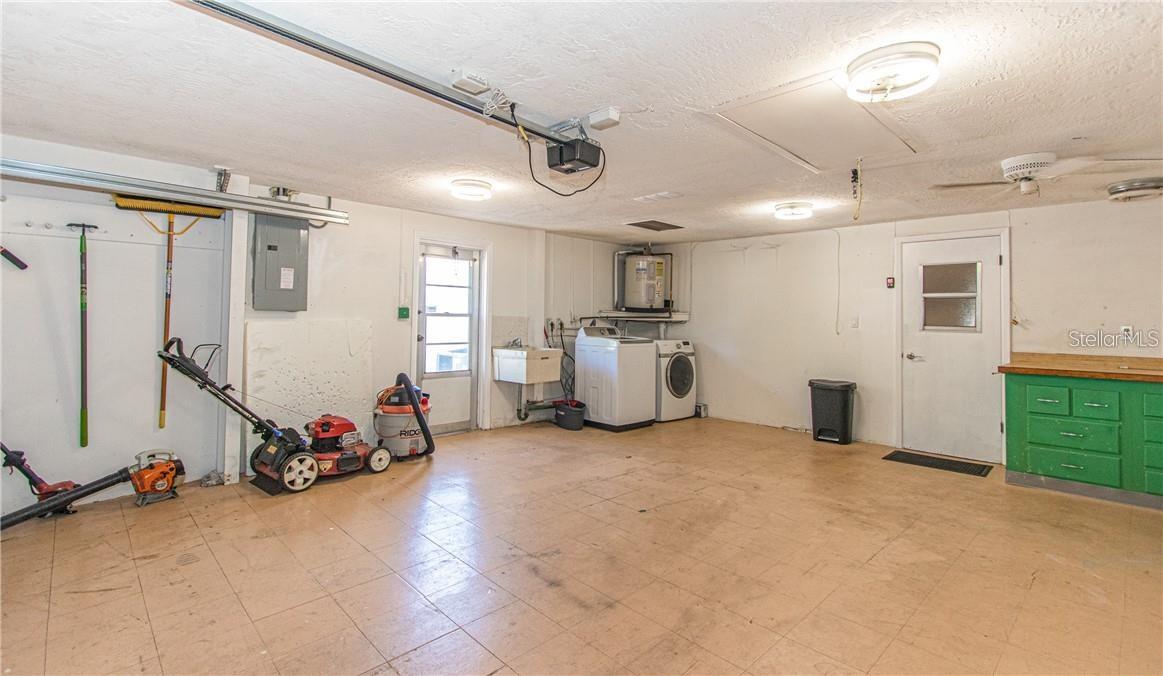 Image 36 of 48 For 8900 Lido Lane