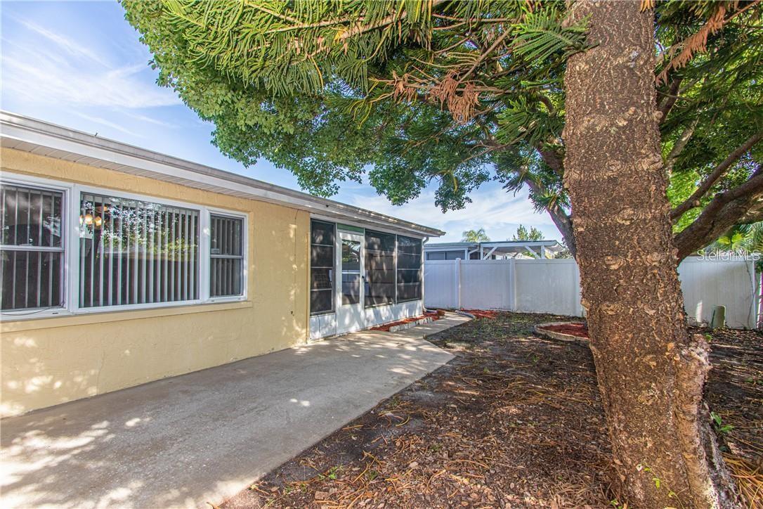 Image 44 of 48 For 8900 Lido Lane