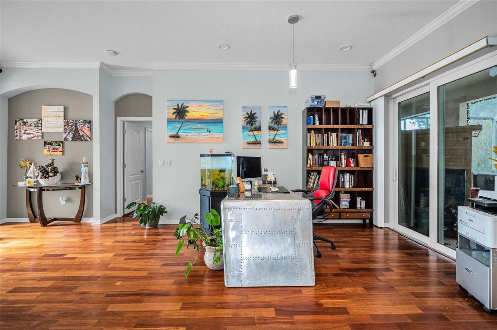 Image 16 of 61 For 9144 Topneck Street