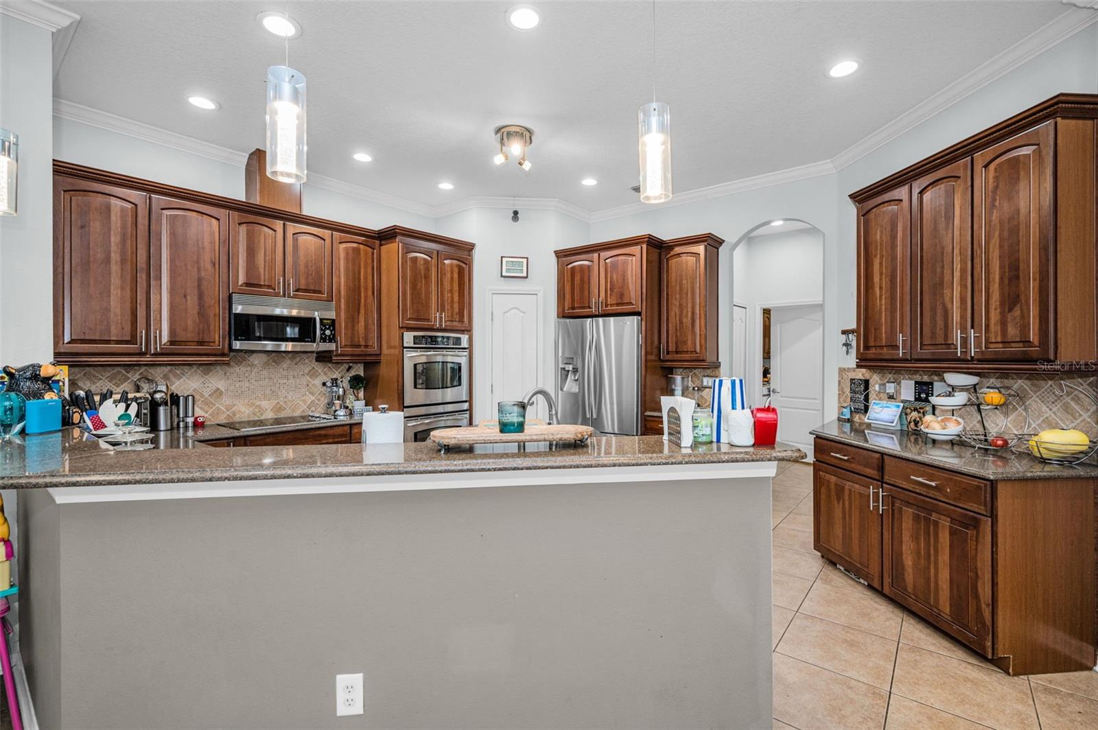 Image 19 of 61 For 9144 Topneck Street