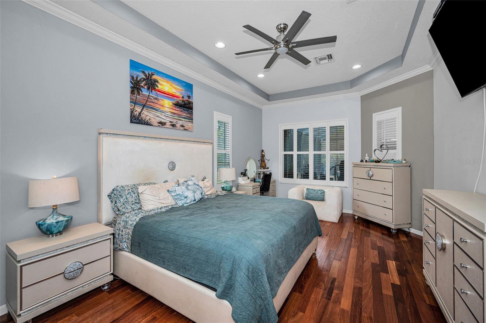 Image 31 of 61 For 9144 Topneck Street