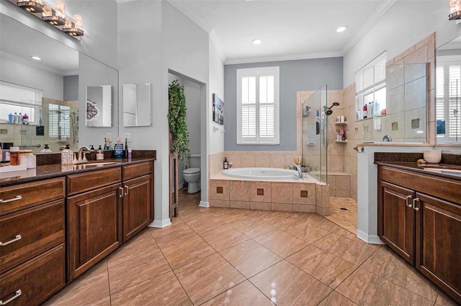 Image 33 of 61 For 9144 Topneck Street