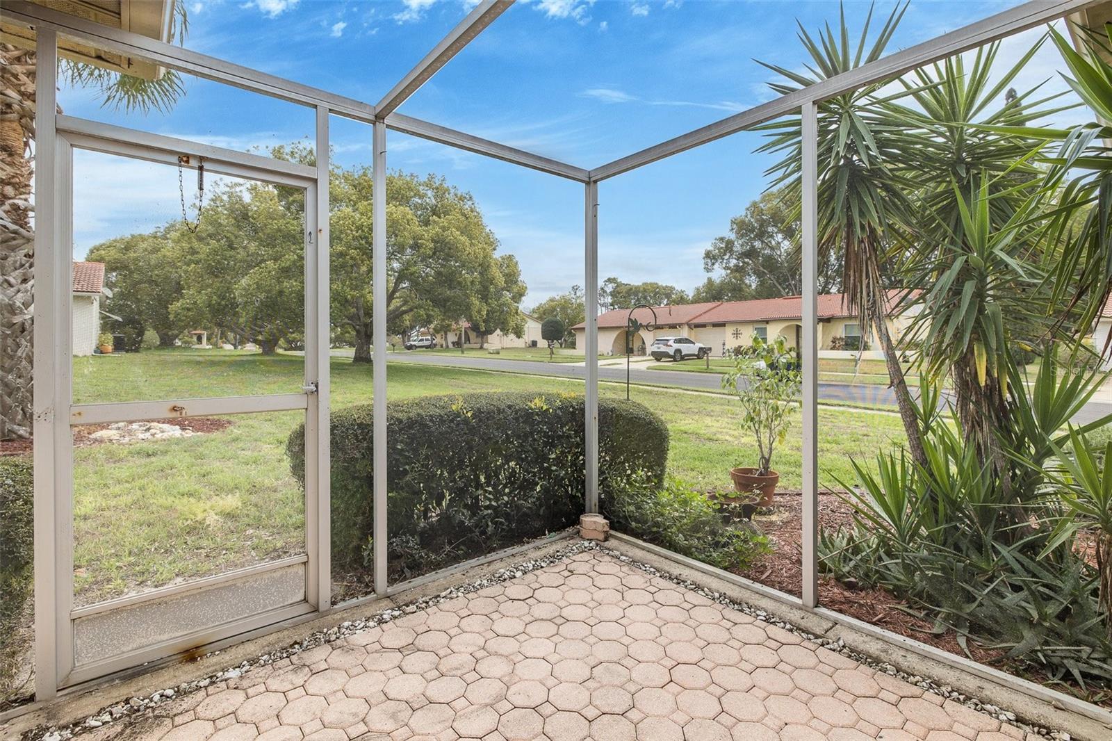 Image 20 of 37 For 11334 Stansberry Drive