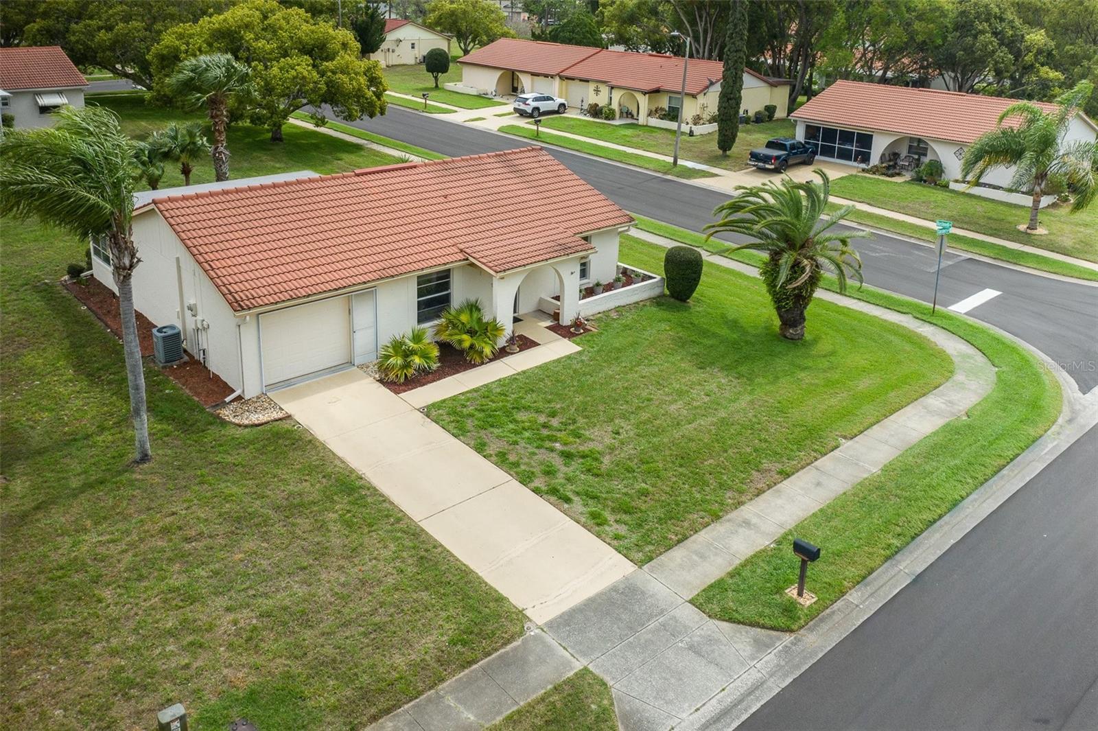 Image 23 of 37 For 11334 Stansberry Drive