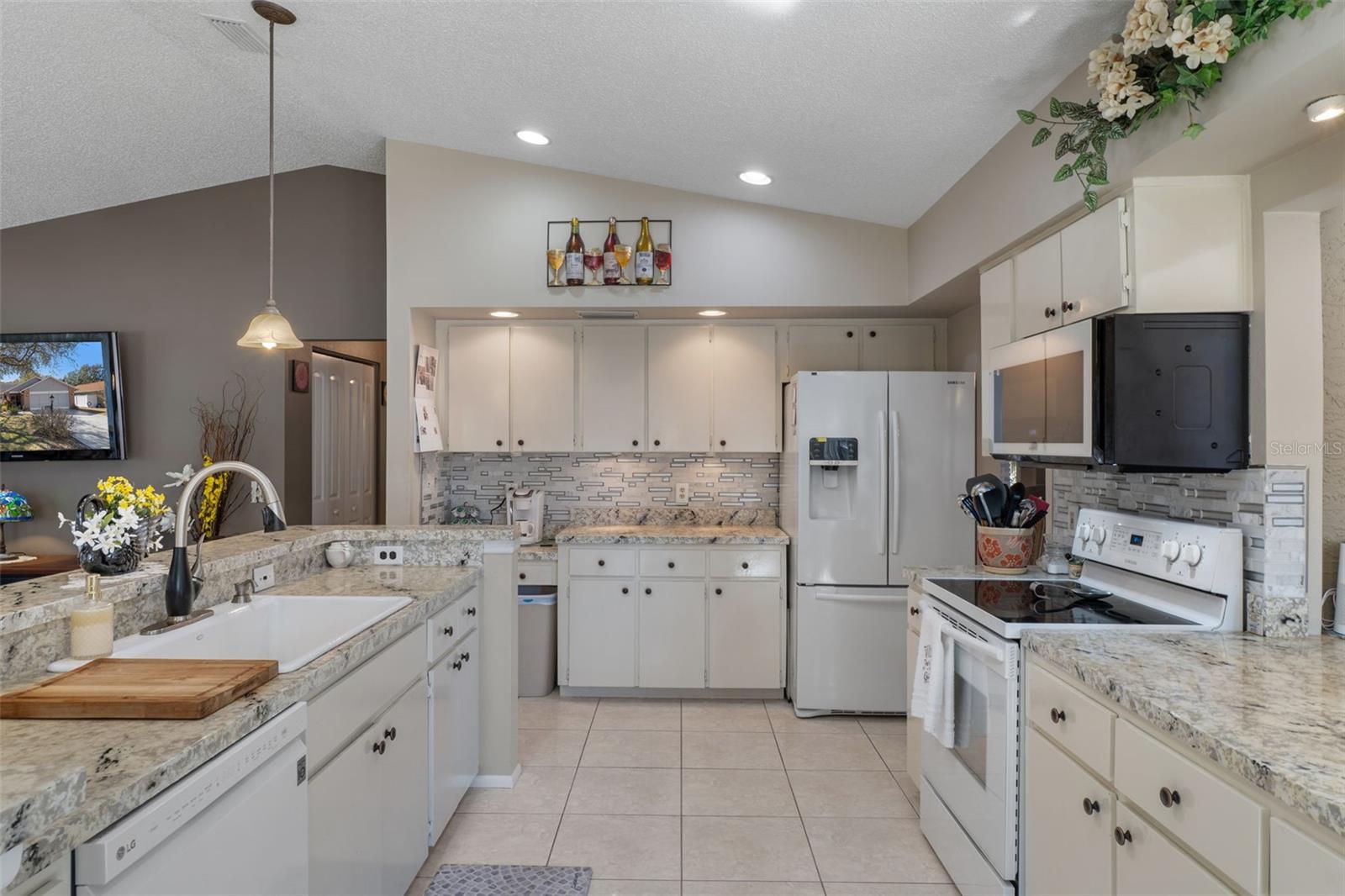 Image 21 of 71 For 3028 Saw Mill Lane