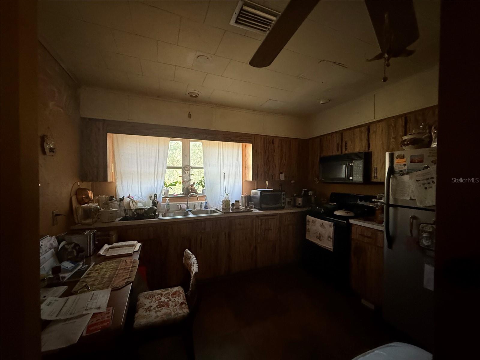 Image 2 of 8 For 2175 Wigwam Point