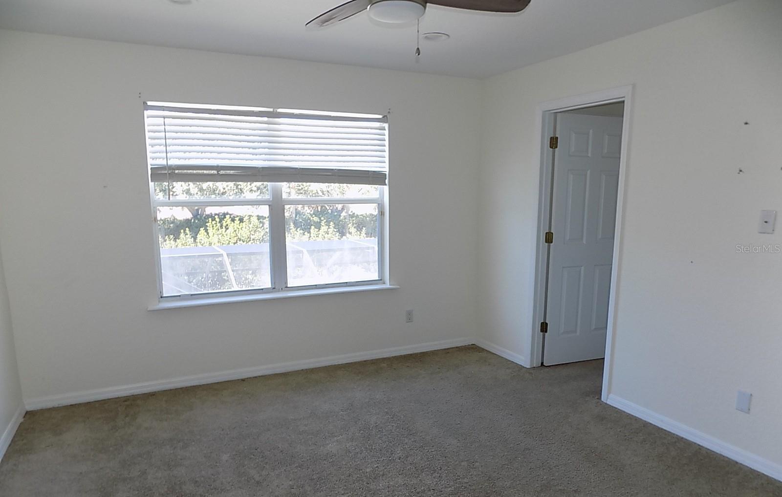 Image 8 of 18 For 11722 Crest Creek Drive