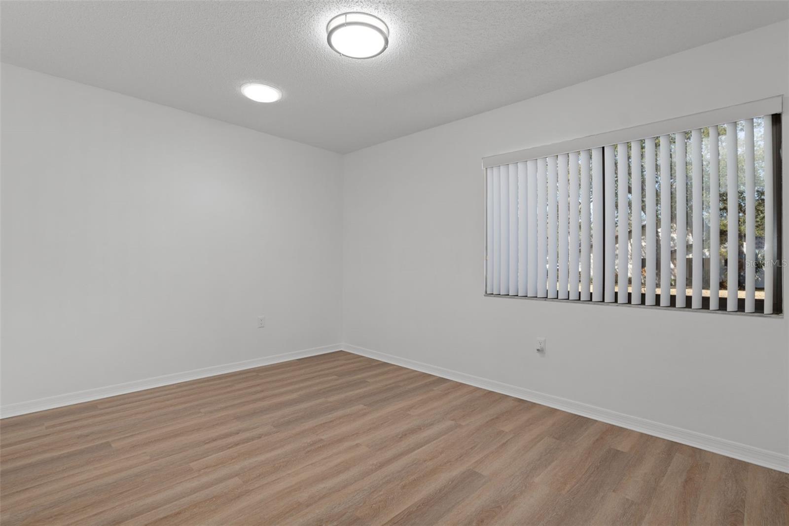 Image 37 of 49 For 7445 Crestwood Drive