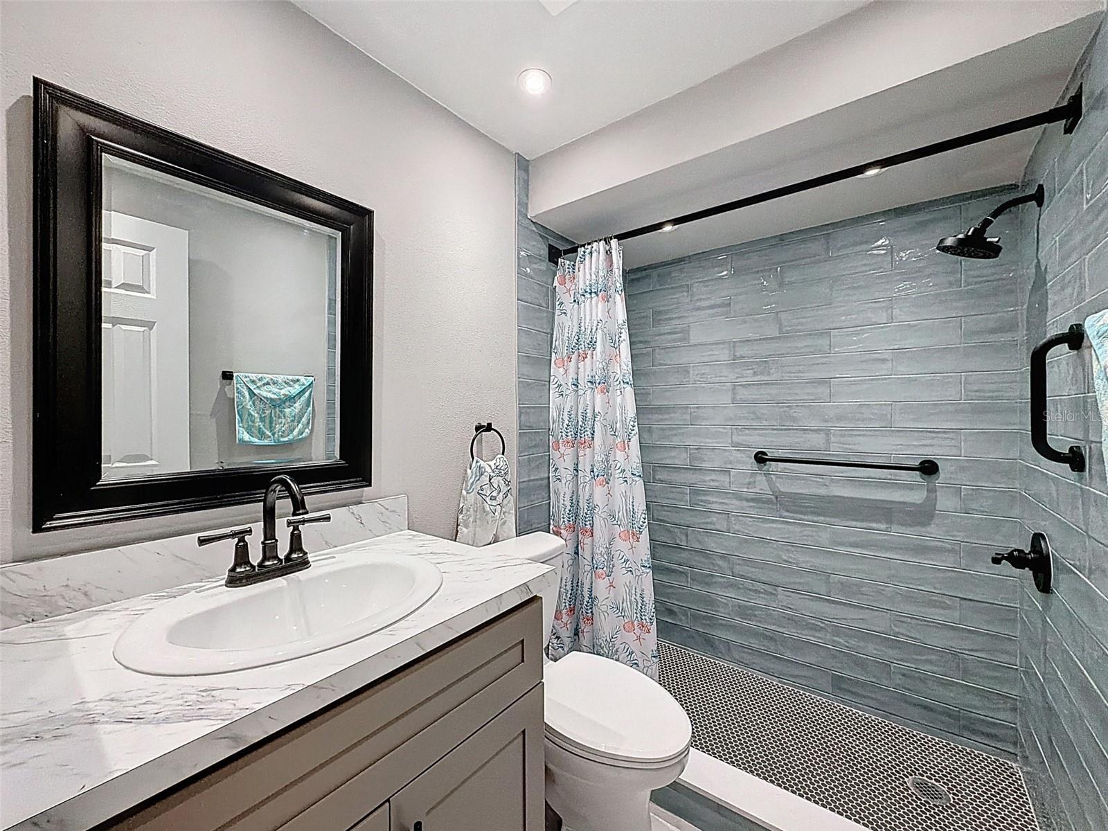 Image 21 of 60 For 4233 Stratford Drive D