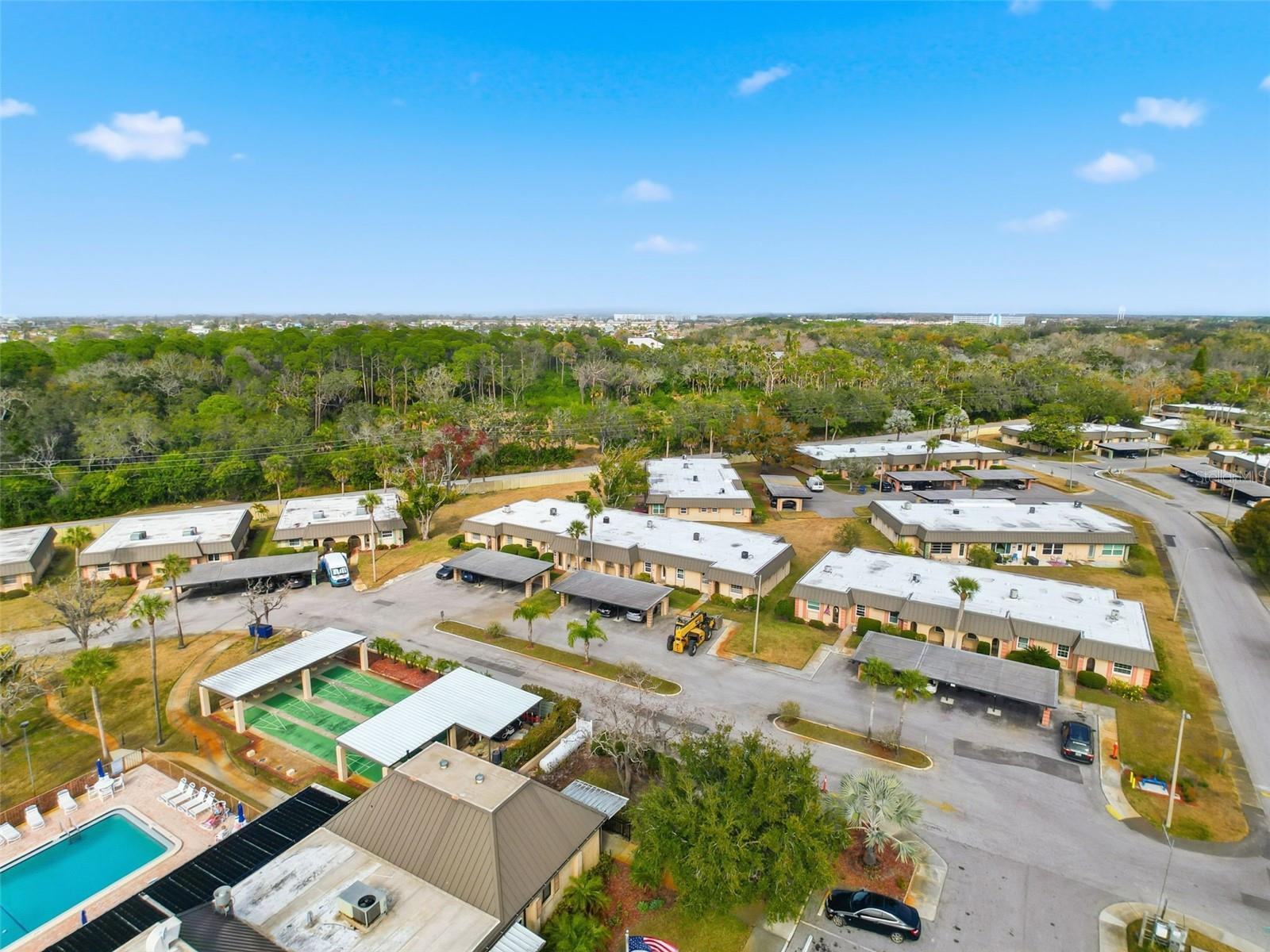 Image 39 of 60 For 4233 Stratford Drive D