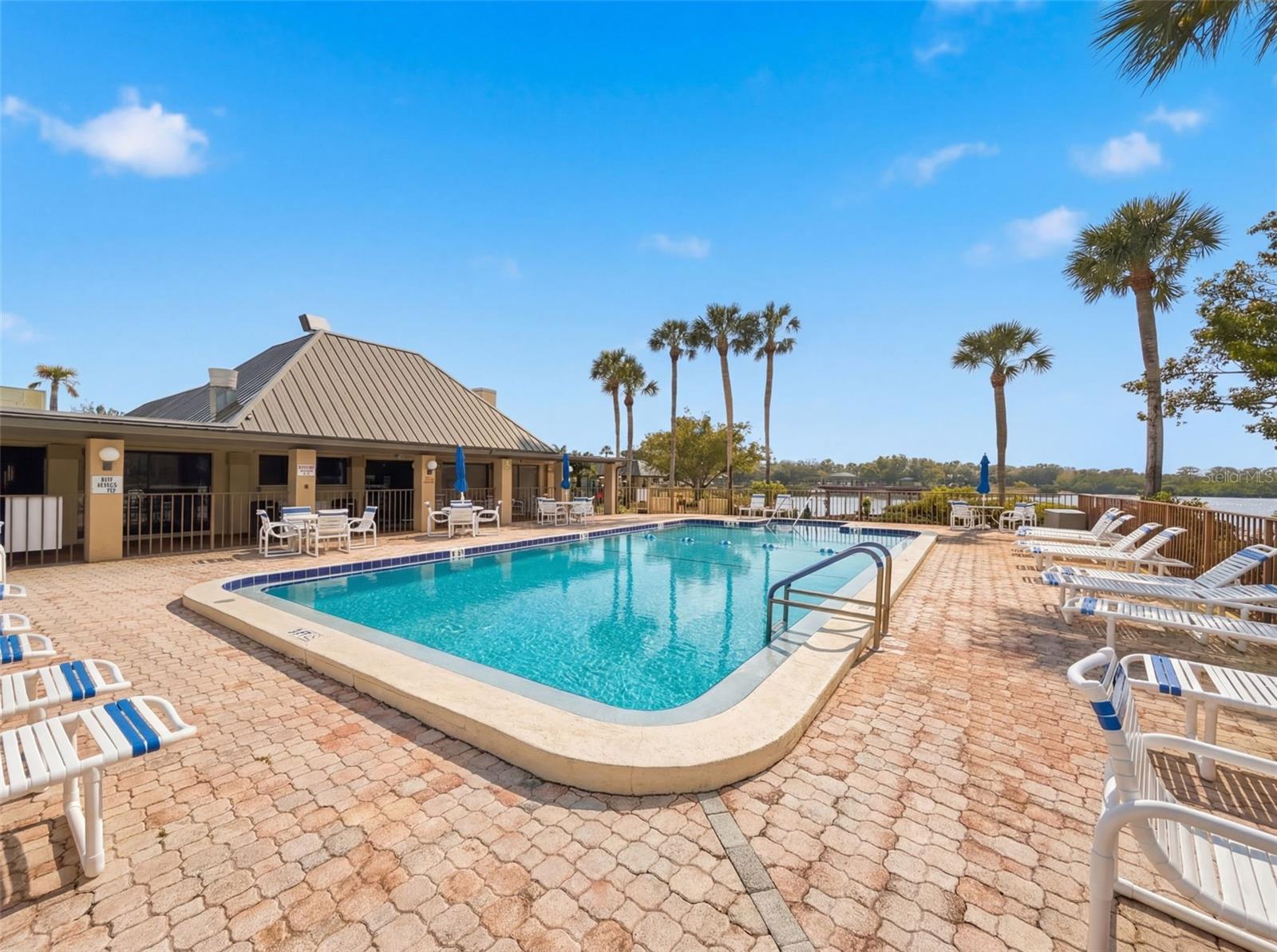 Image 47 of 60 For 4233 Stratford Drive D