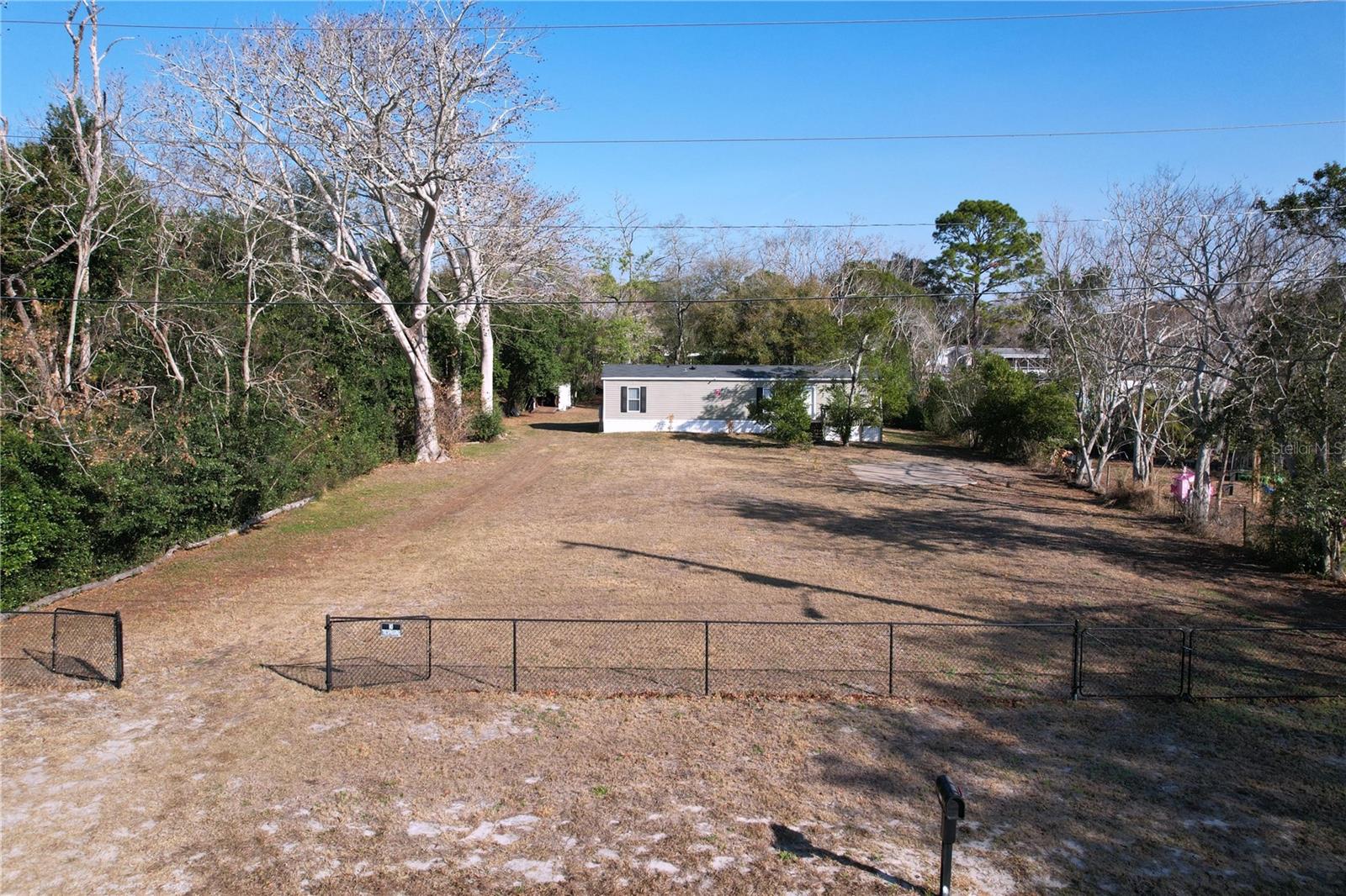 Image 39 of 52 For 9739 Kent Street