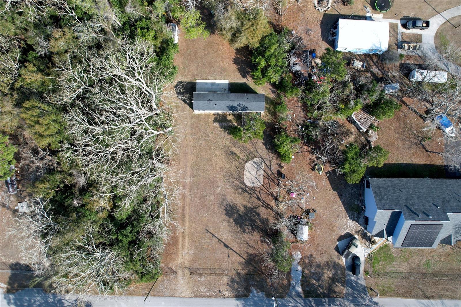 Image 48 of 52 For 9739 Kent Street