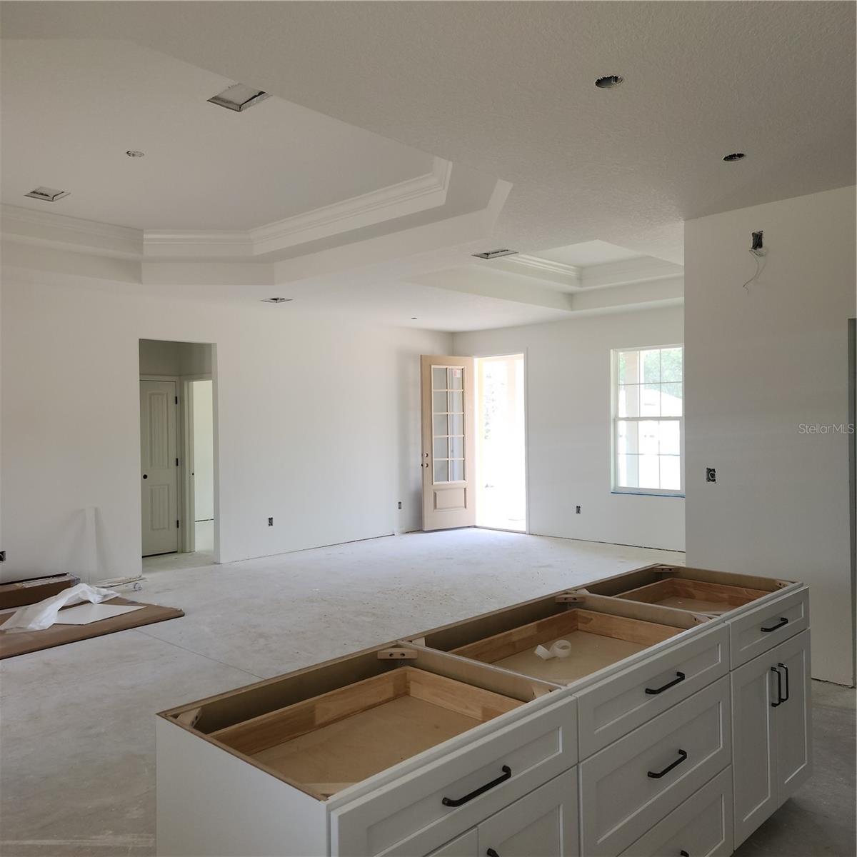 Image 4 of 38 For 18178 Maberly Road