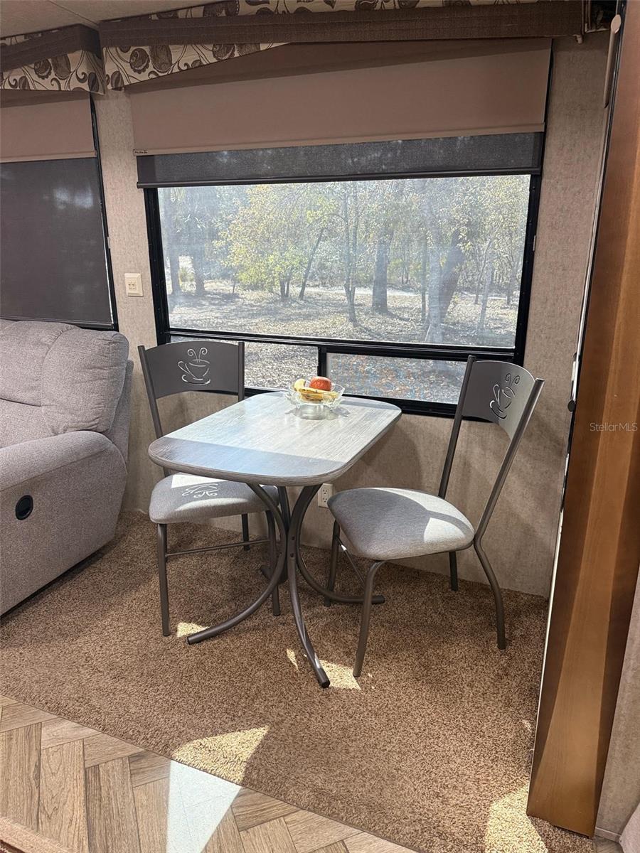 Image 7 of 20 For 9265 Grizzly Bear Lane